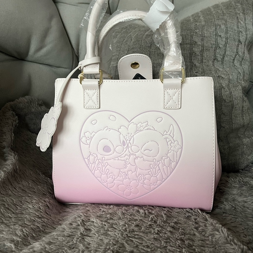NEW Loungefly Pink and White Heart